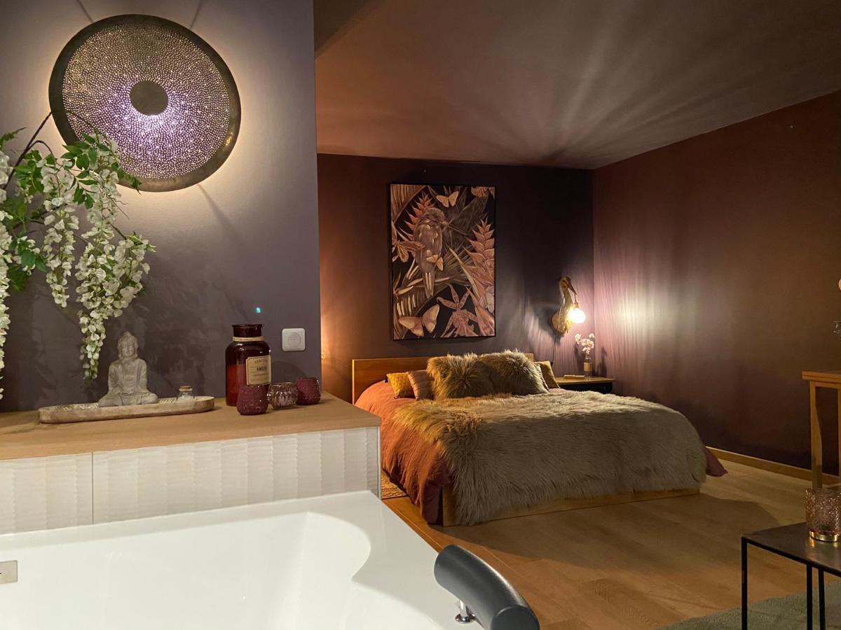 La Planque - Chambres Avec Jacuzzi Fleury-en-Biere Esterno foto